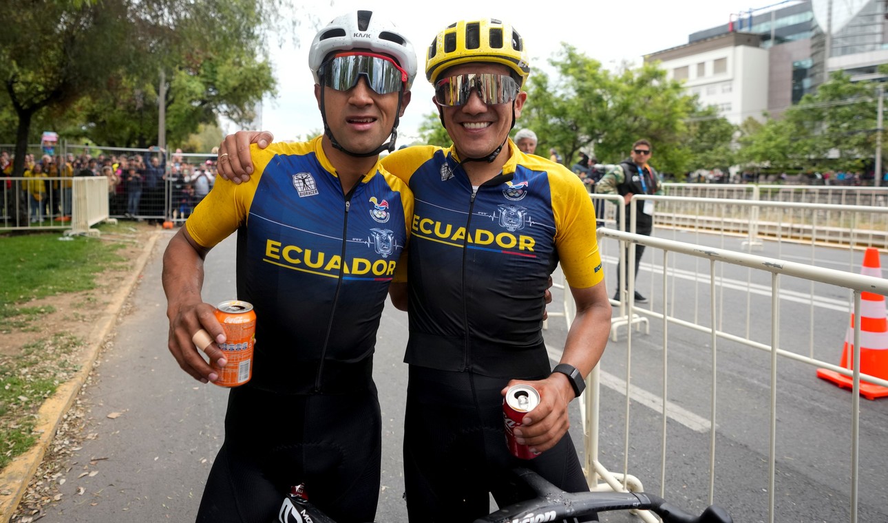 Richard Carapaz queda fuera de los Juegos Olímpicos de París, Jhonatan Narváez recibió el cupo.