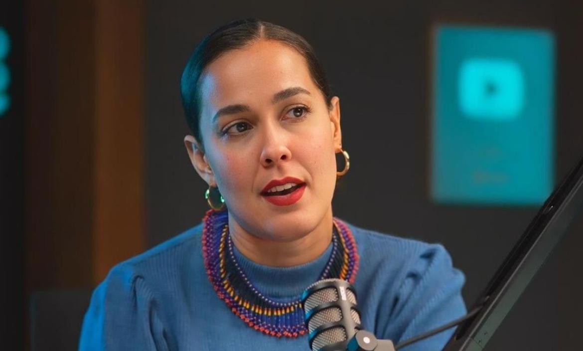 ¿Por qué le revocan la visa a Alondra Santiago?
