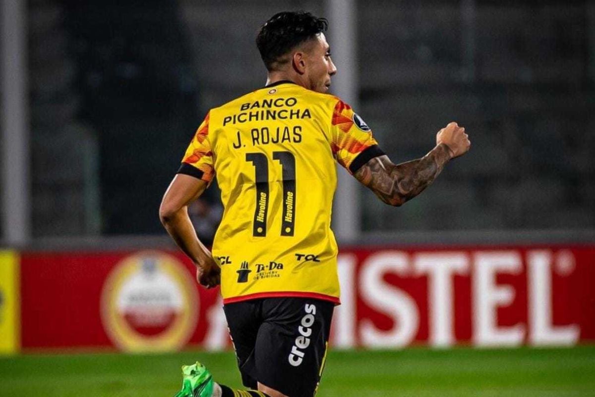 Joao Rojas asegura que en tres meses volvería a jugar con Barcelona