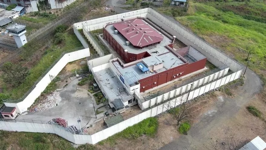 Una de las dos cárceles de máxima seguridad que ofreció en campaña, Daniel Noboa, se inauguraría en unos nueve meses.