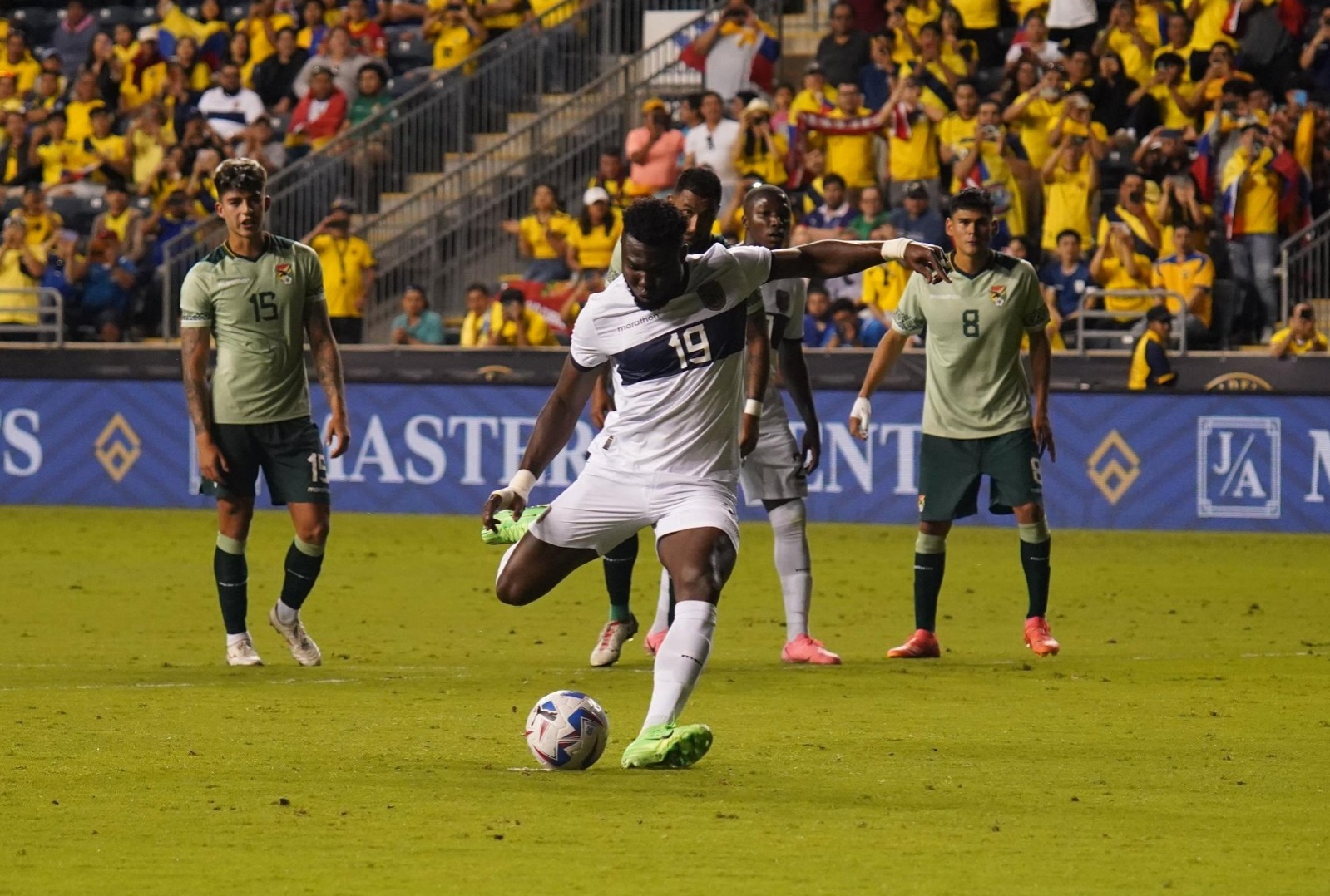 Ecuador venció a Bolivia con un 3-1 en amistoso