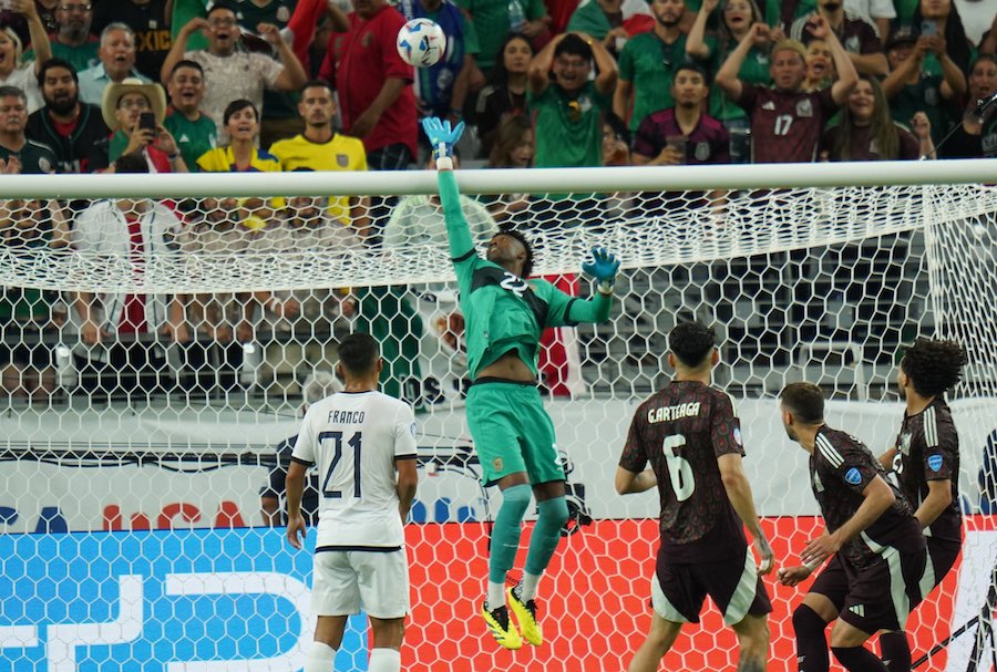 Audios del VAR del Ecuador vs. México se publicaron ¿qué dicen?