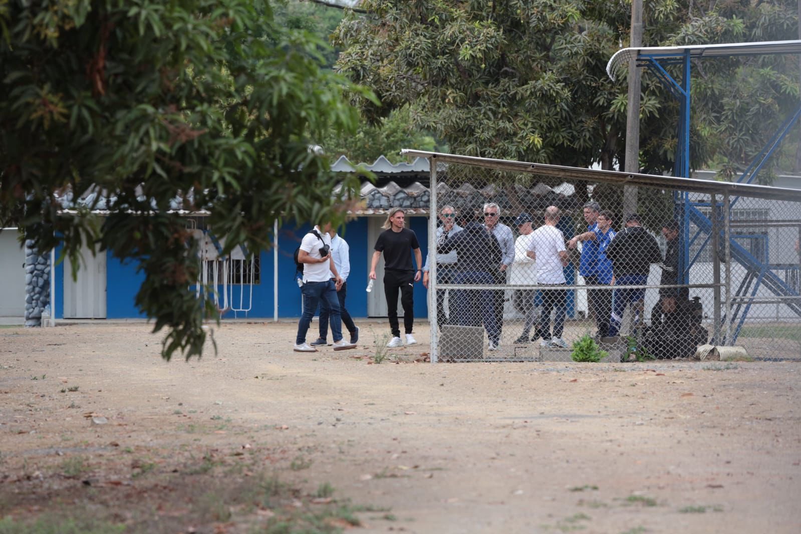 Sebastián Beccacece, técnico de la 'Tri' visitó prática de Emelec