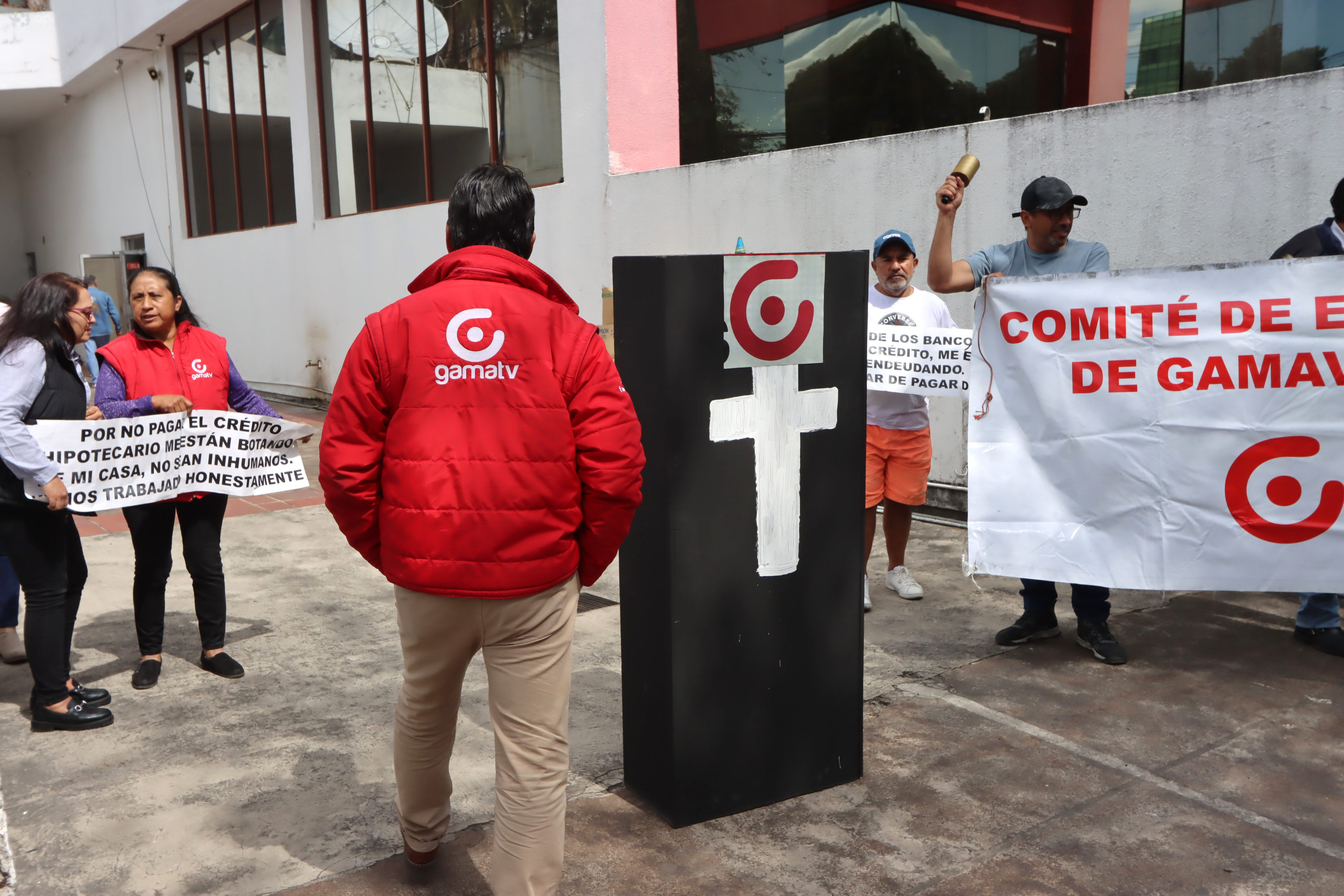 Un total de 60 trabajadores de Gamavisión, canal perteneciente al Estado, fueron desvinculados de sus puestos de trabajo.