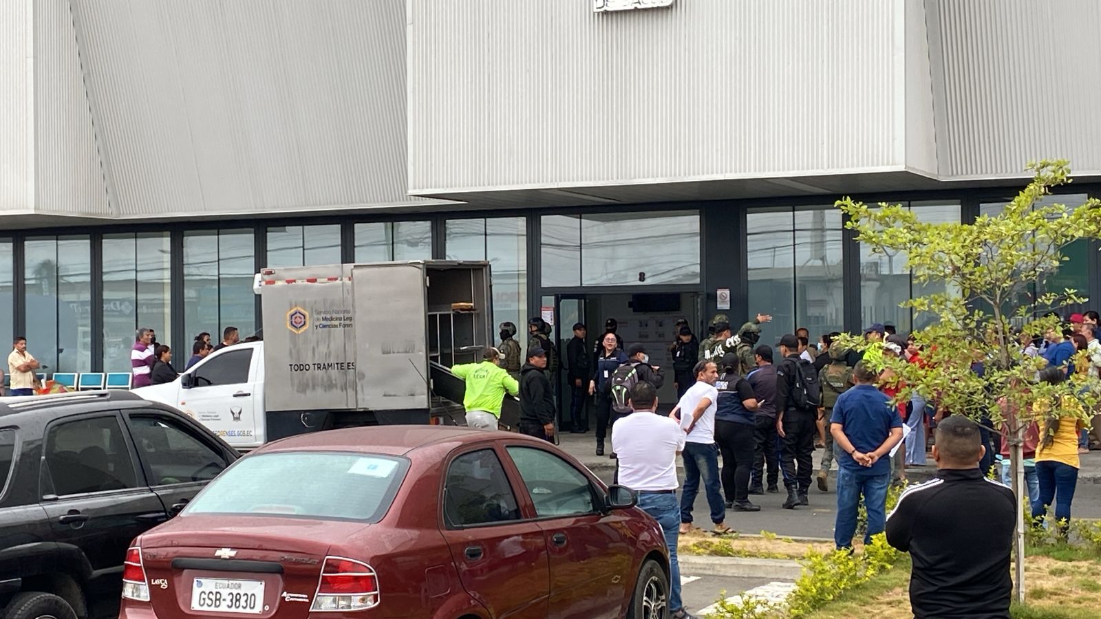 iess de Manta muerto, se quiere restringir acceso a hospitales