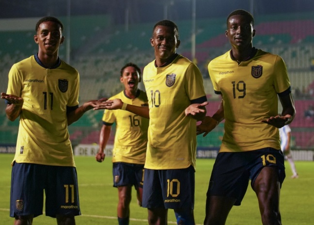 La Selección Sub-15 de Ecuador se clasificó a las semifinales del Sudamericano de esta categoría que se disputa en Bolivia.