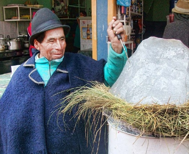 Un accidente doméstico con uno de sus toros acabó con la vida de Baltazar Ushca, conocido como el último hielero del Chimborazo.