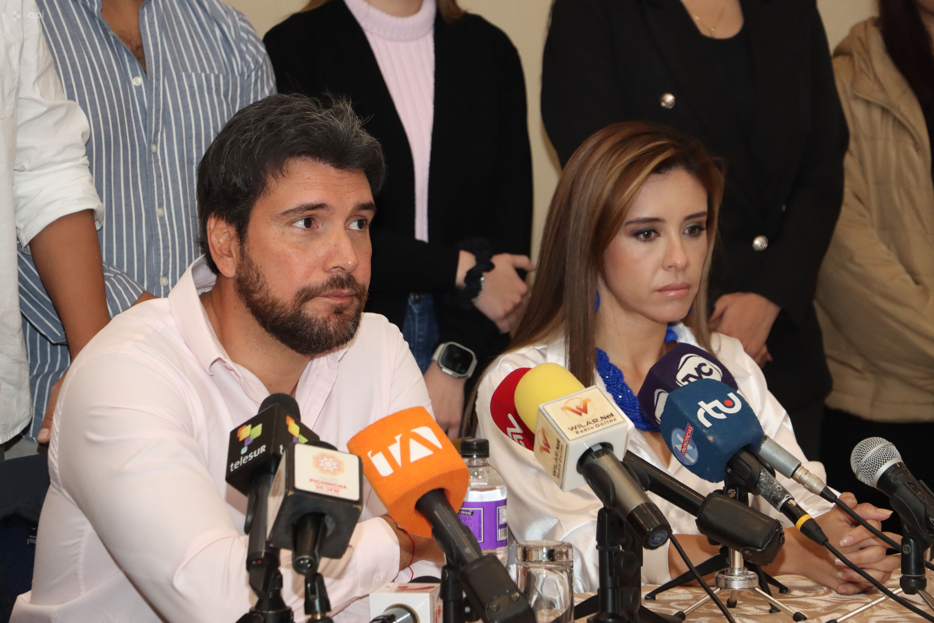 Jan Topic abre sitio web para buscar a su reemplazo como candidato a la Presidencia