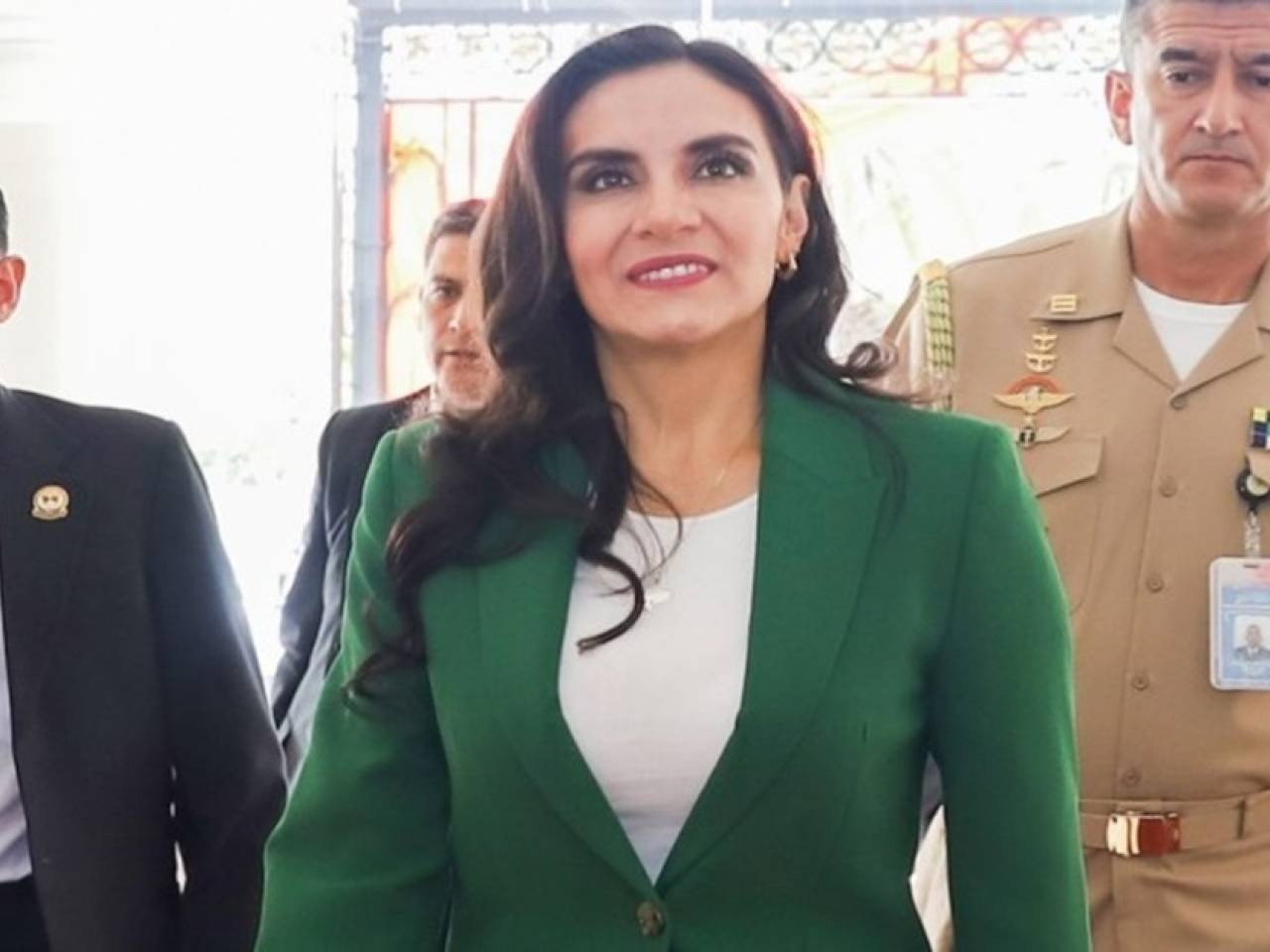 Luego de once meses la vicepresidenta de Ecuador, Verónica Abad regresa al país este miércoles 20 de noviembre del 2024.
