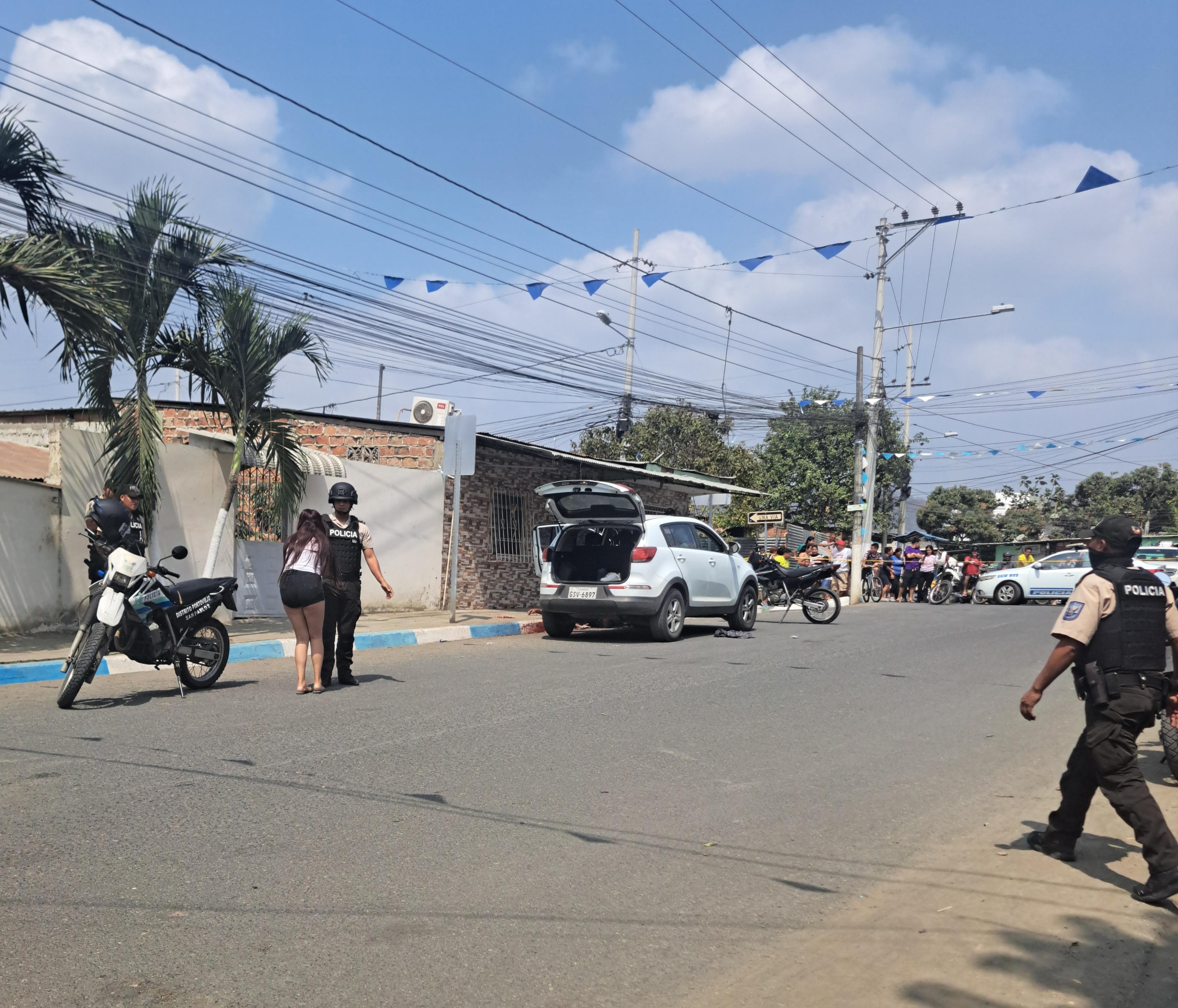 asesinado al bajarse de su vehículo en El Florón Portoviejo