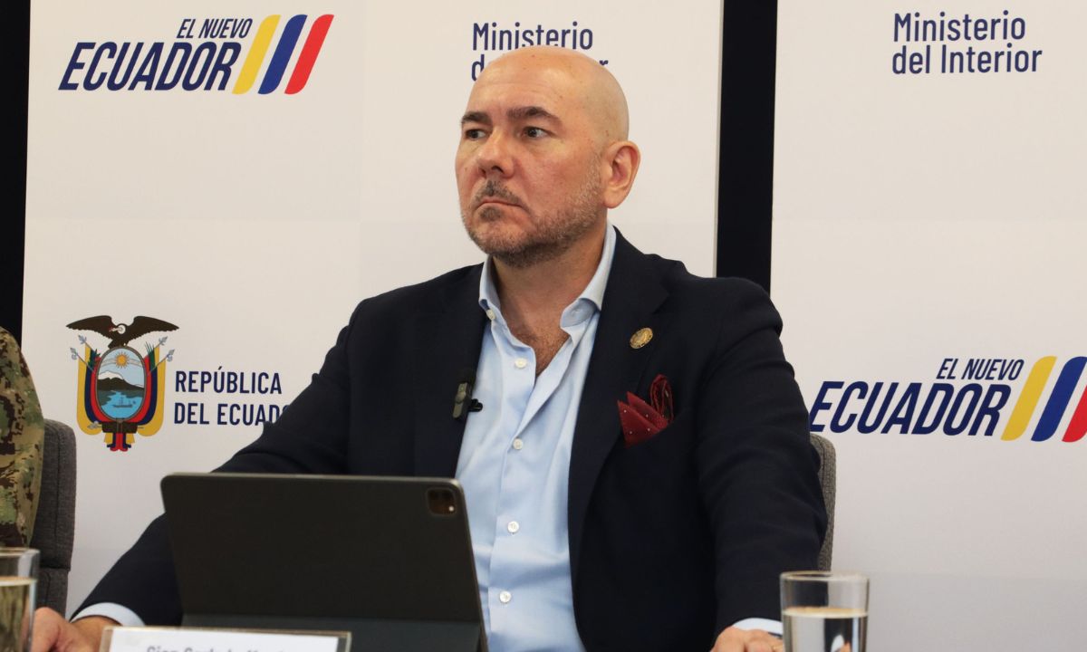 "Ecuador no es un narcoestado", dice el ministro de Defensa