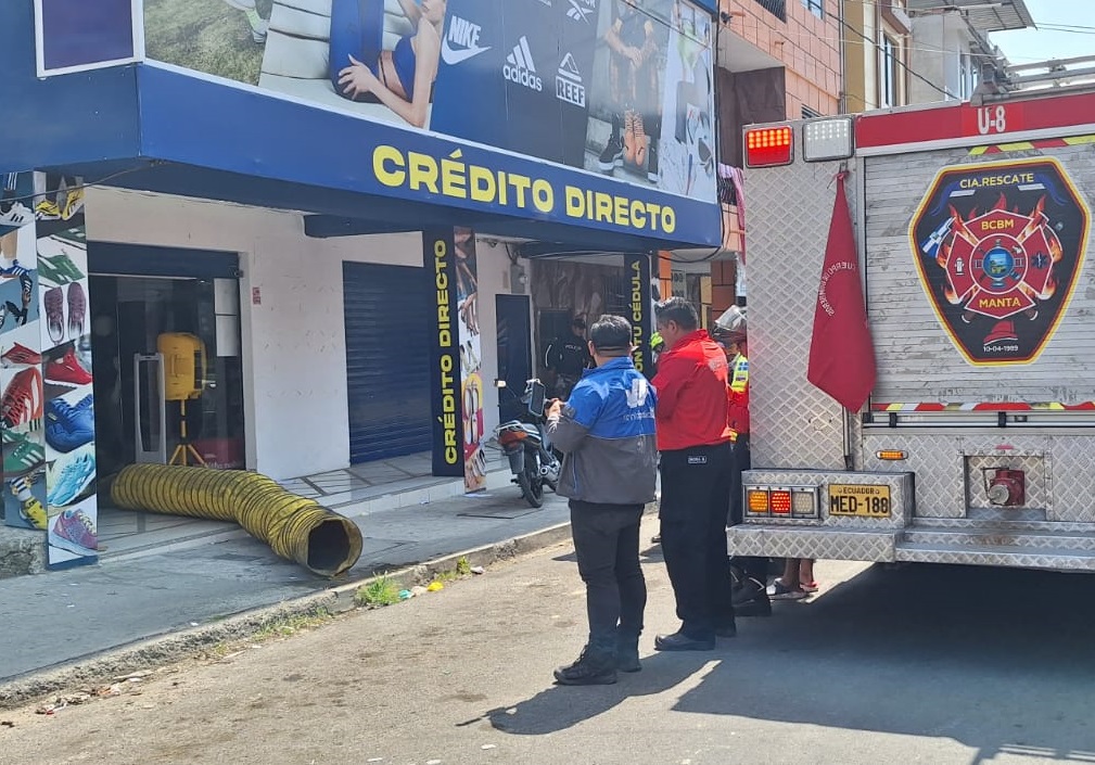 La inhalación continua de monóxido de carbono dejó seis personas afectadas la mañana de este lunes 2 de diciembre del 2024.
