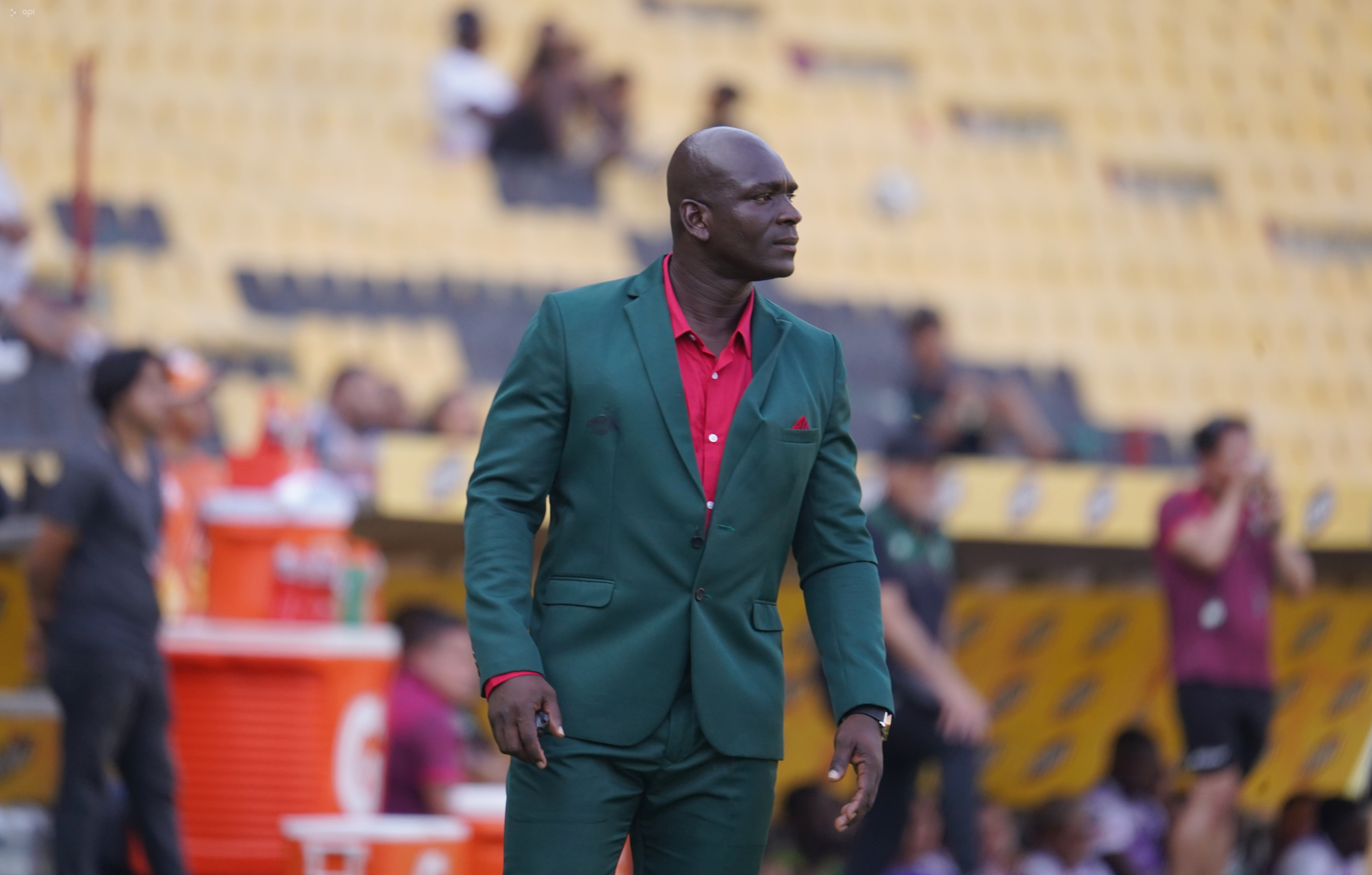 Segundo Castillo, sigue siendo el 'Sir' y técnico del Barcelona SC, próximo al centenario