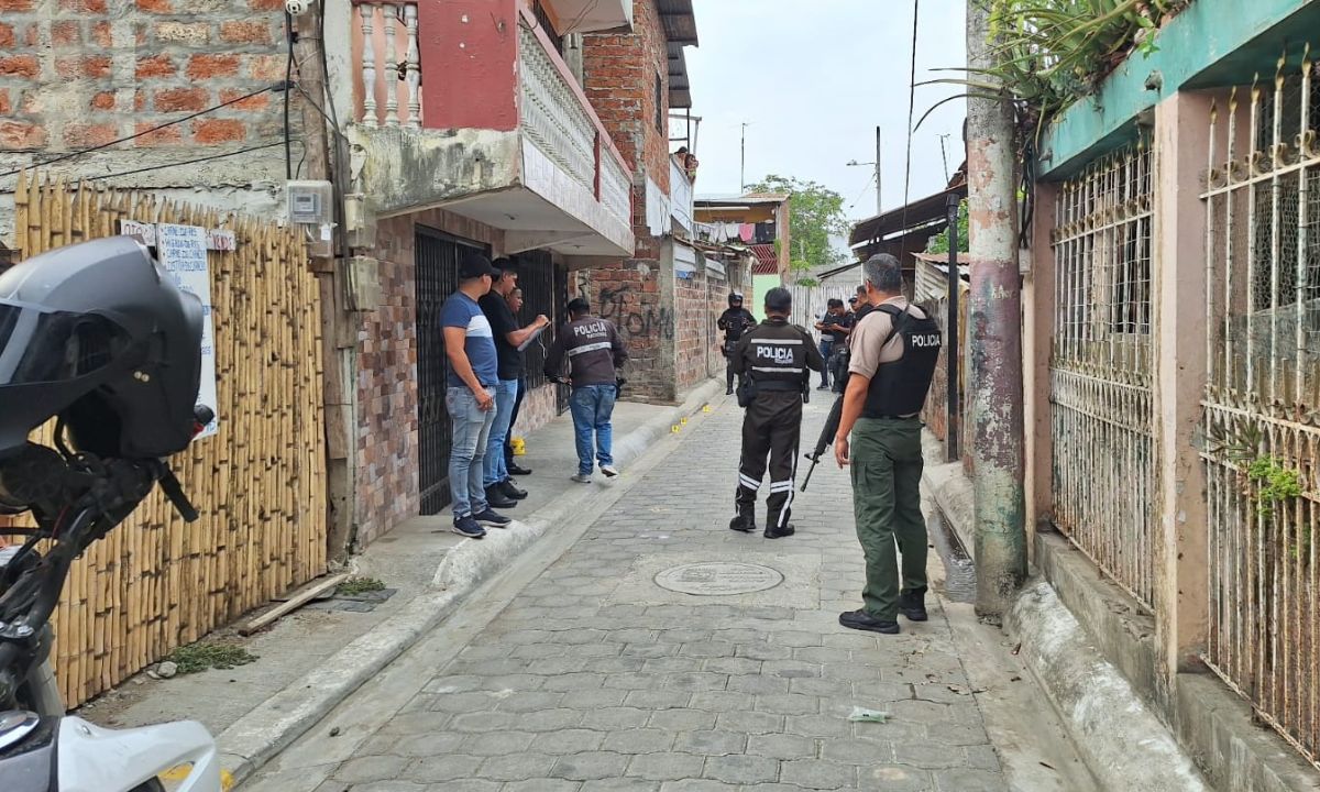 Sicarios siguieron a un hombre hasta matarlo, en Portoviejo