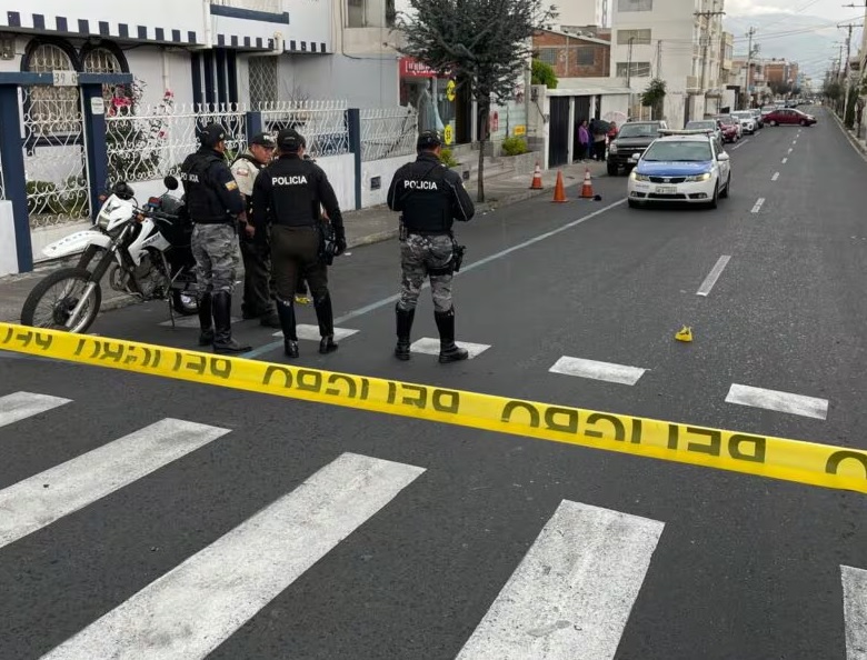 Un presunto delincuente resultó herido durante un intento de asalto en una zona céntrica de Riobamba, en Chimborazo.