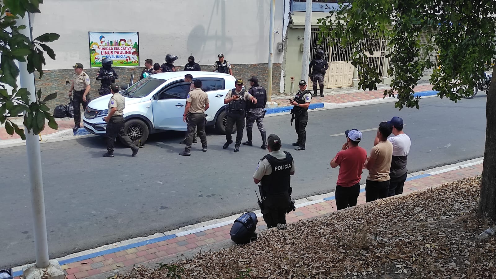 ataque armado afuera escuela unidad educativa manta