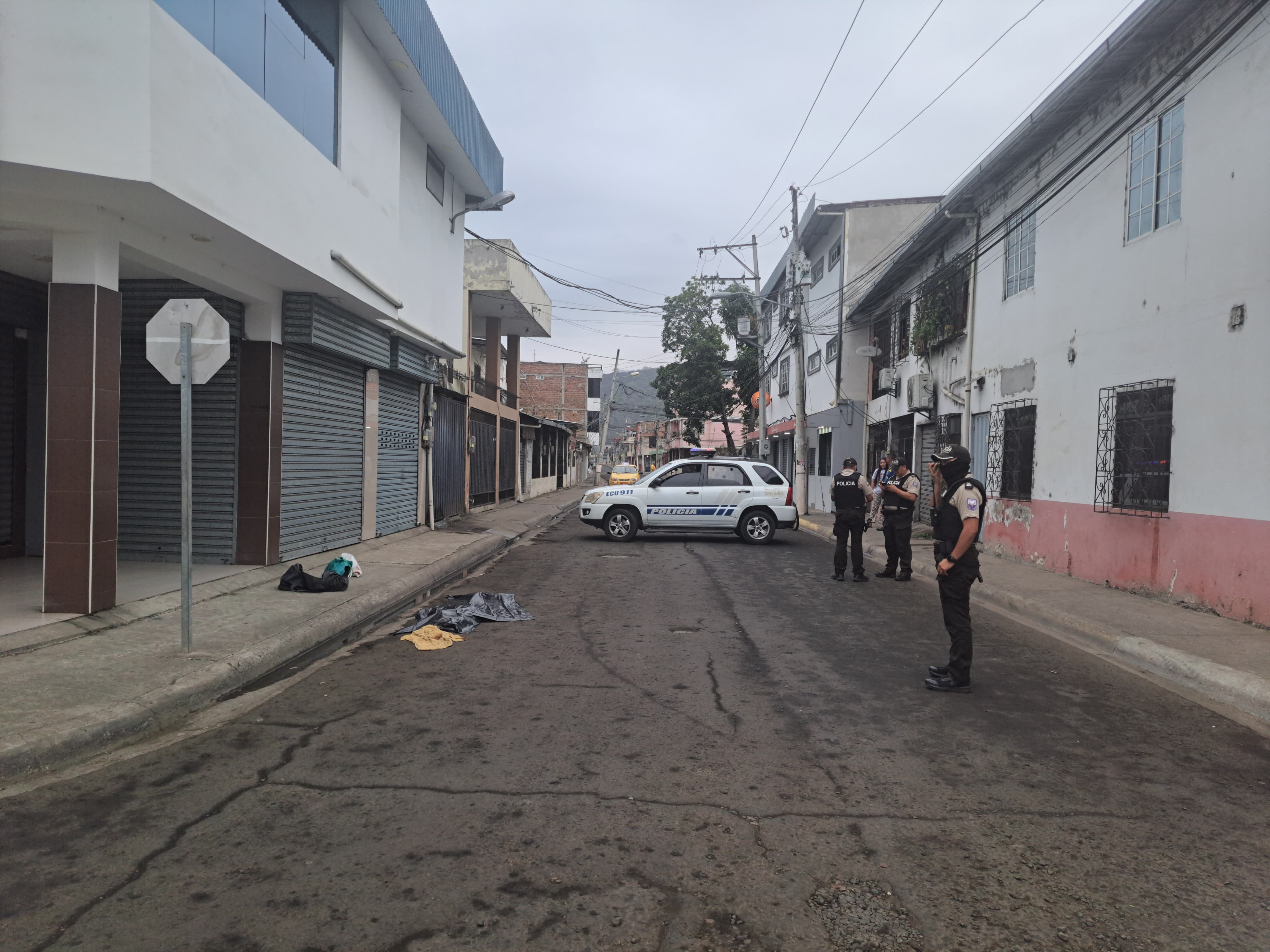 cuerpos mutilados frente a Iglesia, Portoviejo Manabí