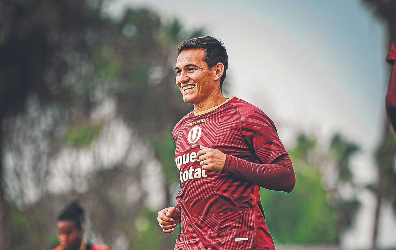 El manabita Jairo Vélez buscará el tricampeonato con Universitario de Deporte