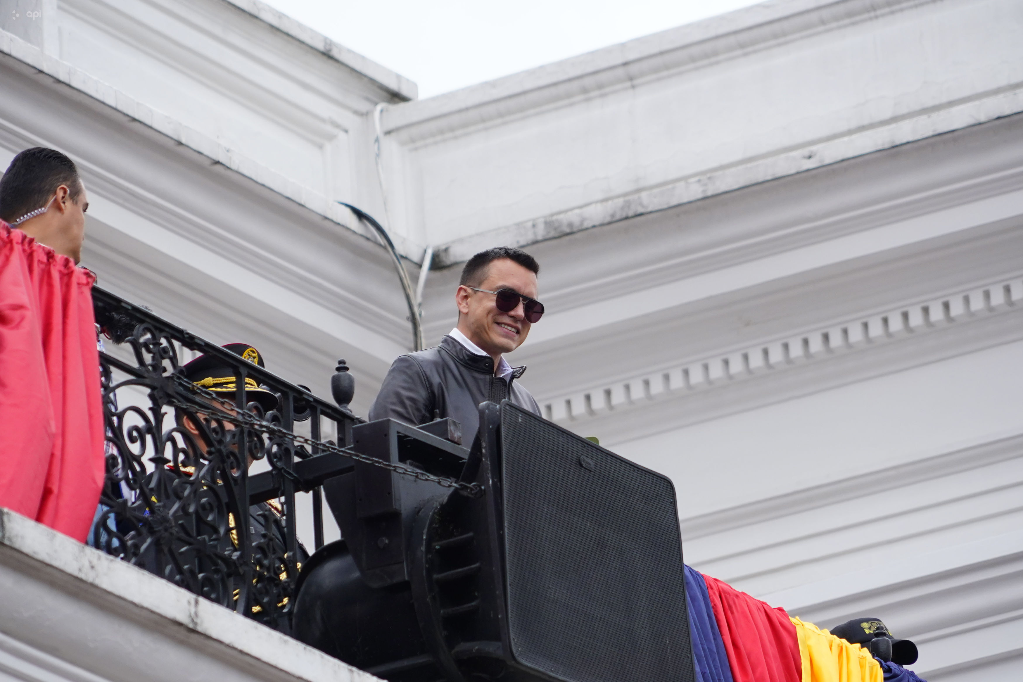 Daniel Noboa justifica su ausencia temporal de la Presidencia y pide que se deseche la demanda contra el Decreto 500