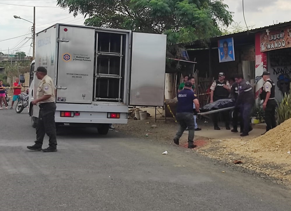 Agentes de un grupo especial de la Policía Nacional de Ecuador trabajarán en Manta, provincia de Manabí, de manera indefinida.