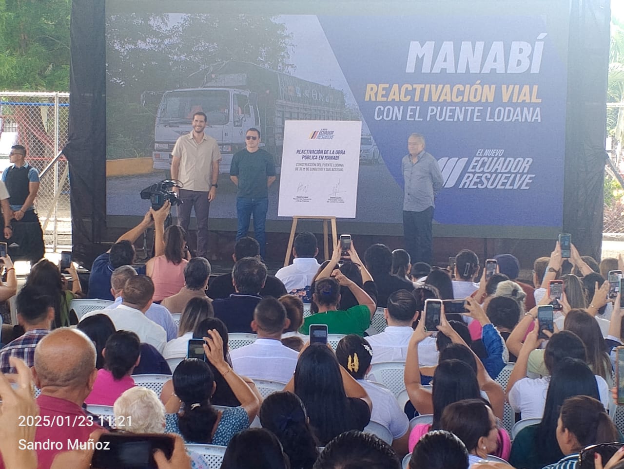 El Presidente Daniel Noboa Azín se encuentra de visita en la provincia de Manabí este jueves 23 de enero del 2025.