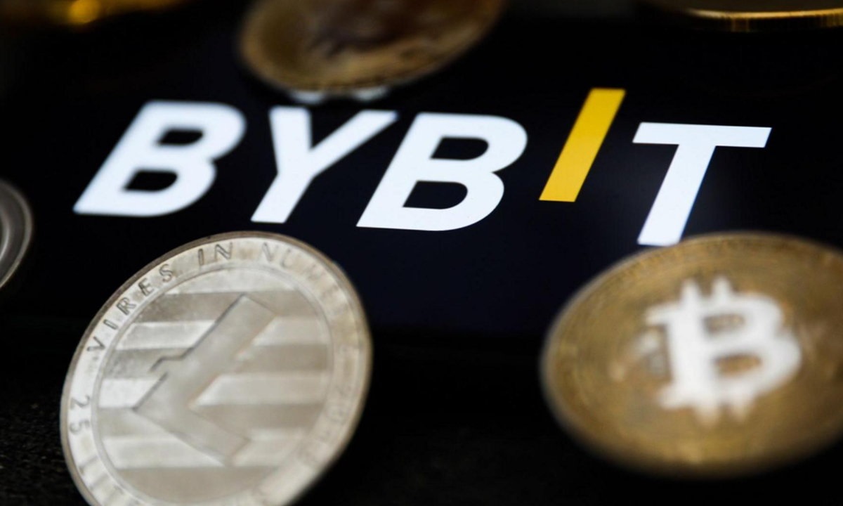 Corea del Norte está detrás de un robo de 1.500 millones de dólares en criptomonedas, según el FBI
