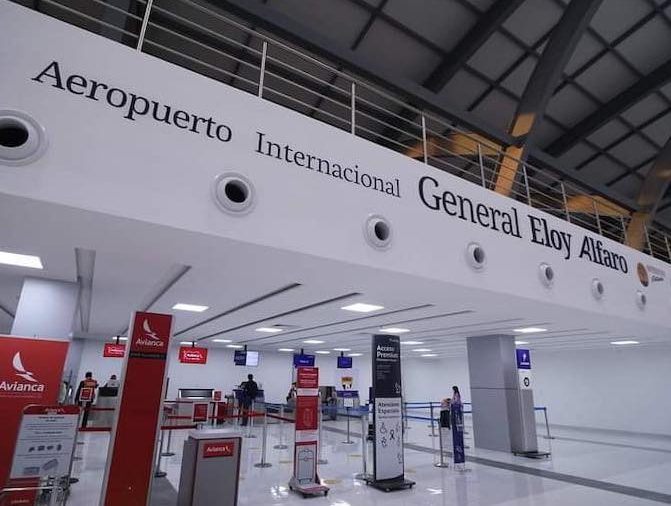 Manta China Ruta seda aeropuerto apoyo