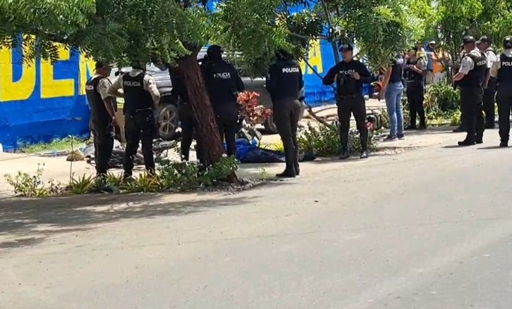 Presunto ladrón murió atropellado por su víctima en Salinas, Santa Elena.