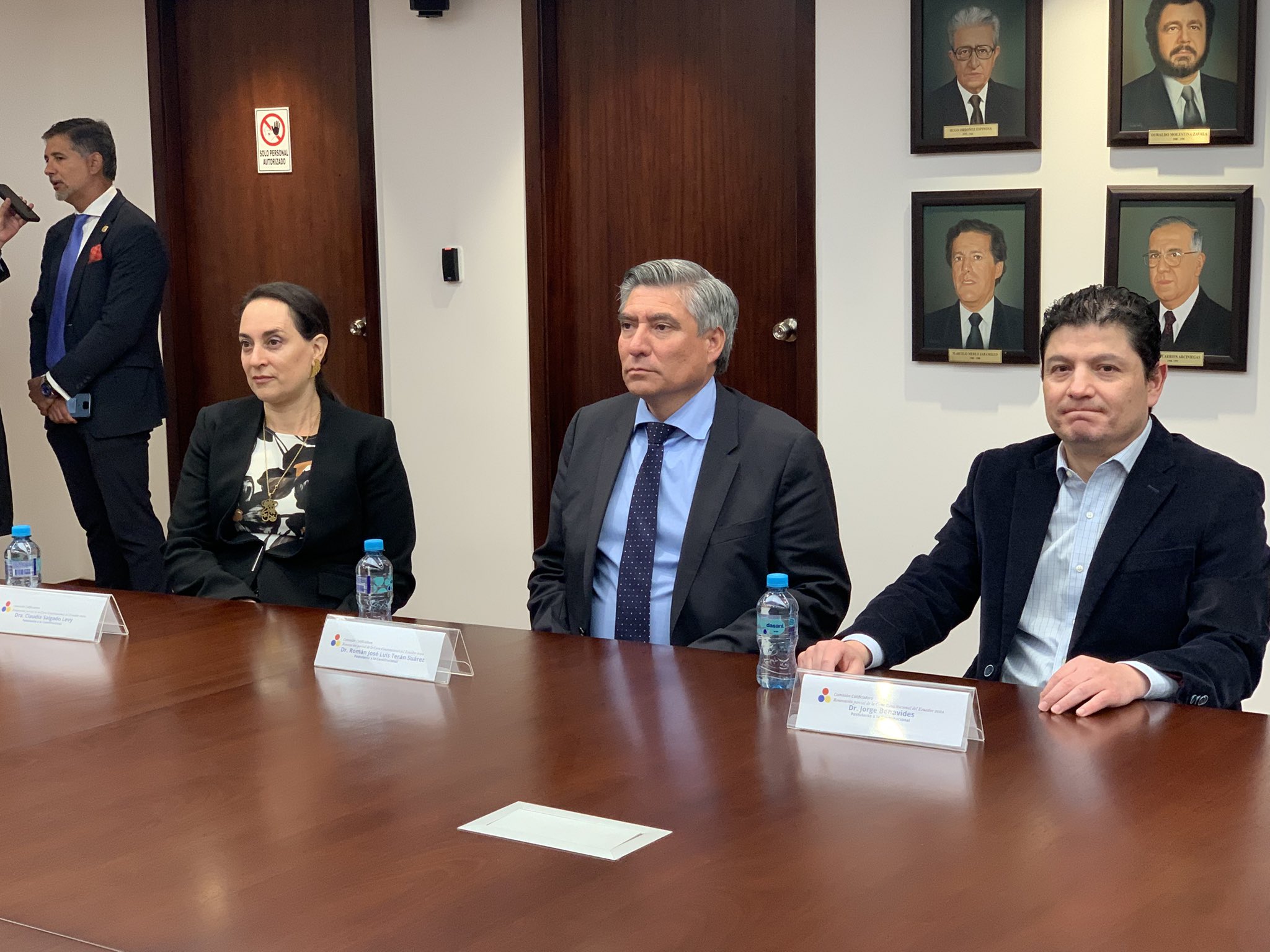 Claudia Salgado, José Terán y Jorge Benavides son los nuevos jueces de la Corte Constitucional.