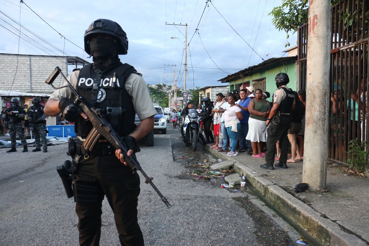 El Presidente Daniel Noboa realizó un anuncio dirigido a policías y militares e incluso habló de otorgarles un indulto presidencial.