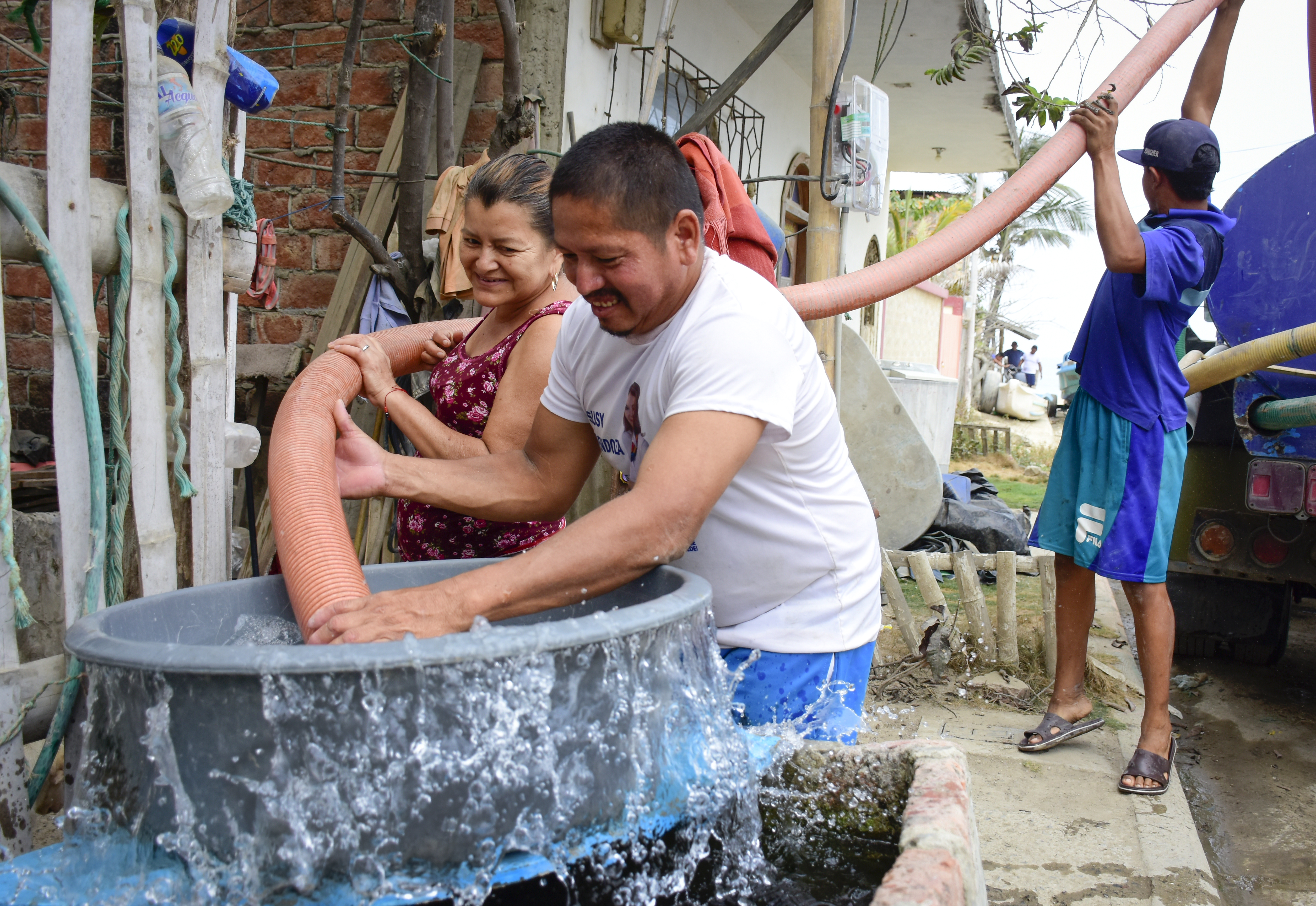 Portoviejo. Hasta $60 se paga por un tanquero de agua.