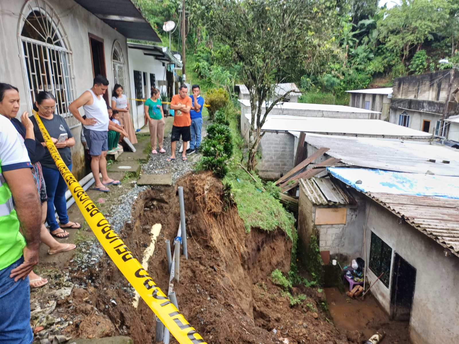 Santo Domingo de los Tsáchilas en alerta por lluvias torrenciales