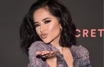 20210223094527_becky-g-asegura-que-cantar-en-spang_tn0