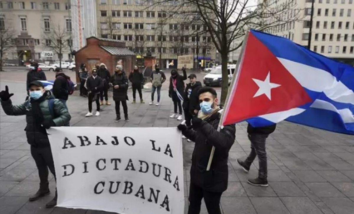 2419_cuba15nn