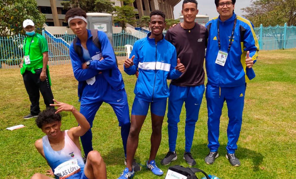 NAIROBI_atletismo_4x400