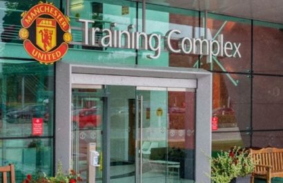 futbol-mundial-manchester-united-cierra-instalaciones-primer-equipo-brote-covid-n423203-625x352-986056