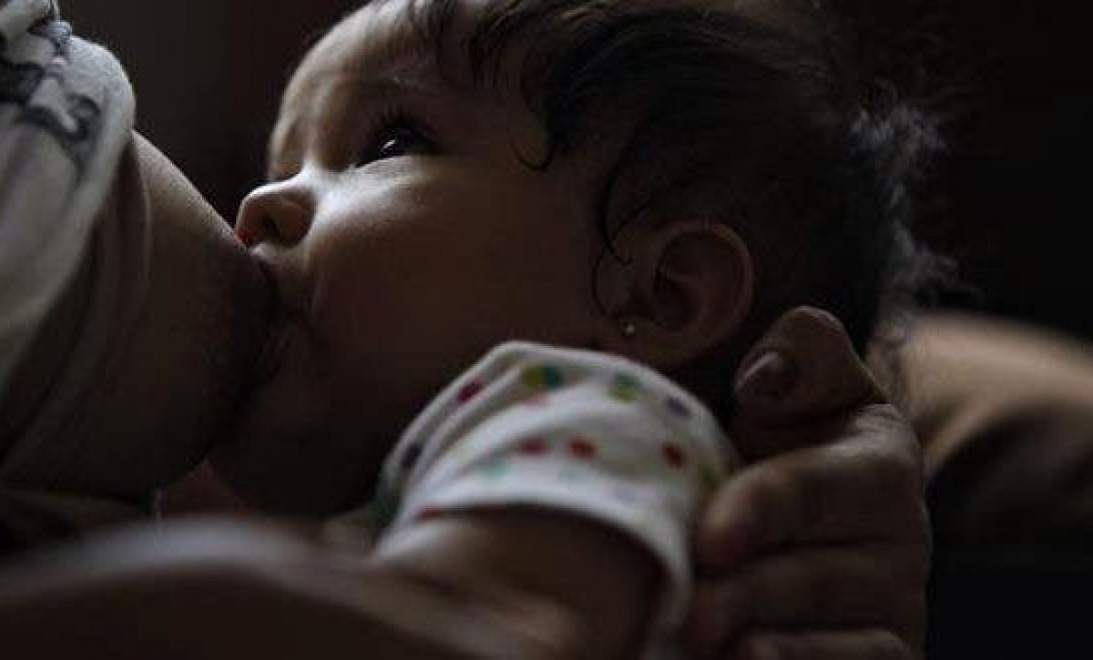 lactancia-maternal-bebe-600x330-1