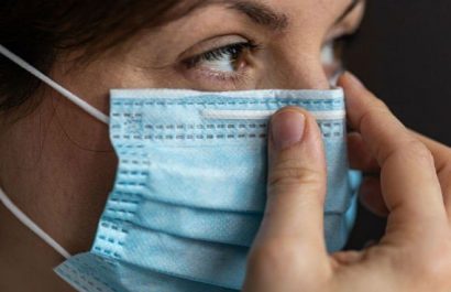 mascarillas-beneficios-coronavirus-proteccion-covid-enfermedades-contaminacion-2248_620x368