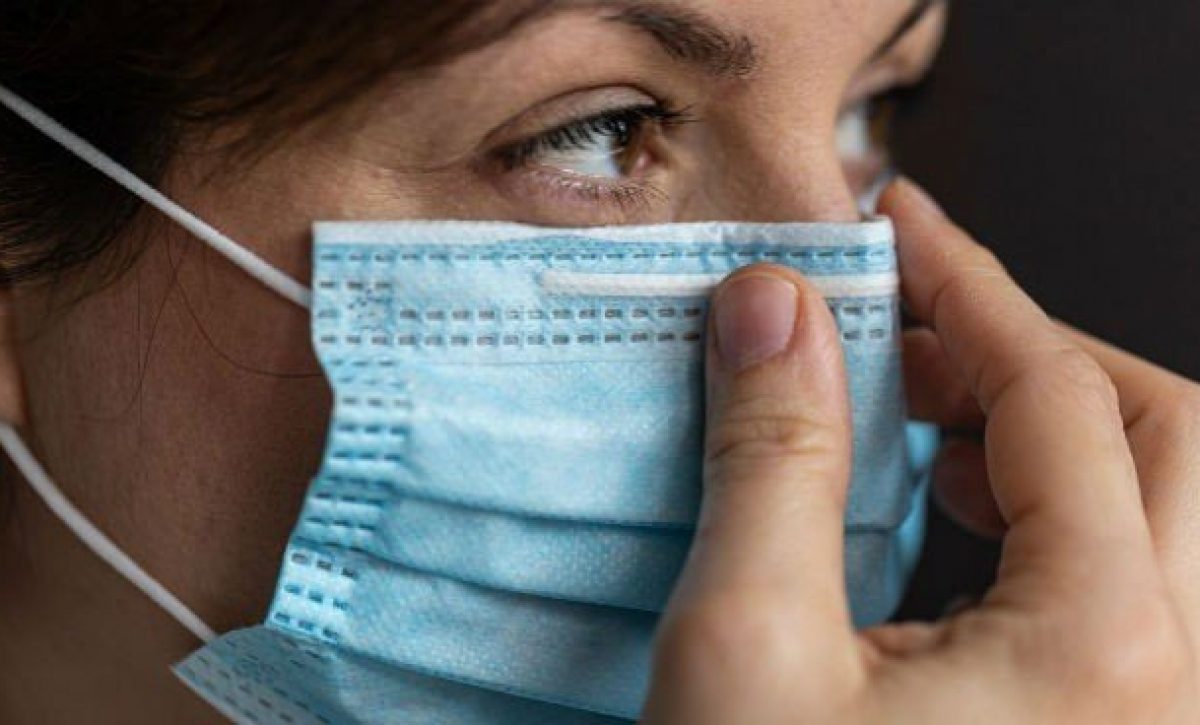 mascarillas-beneficios-coronavirus-proteccion-covid-enfermedades-contaminacion-2248_620x368
