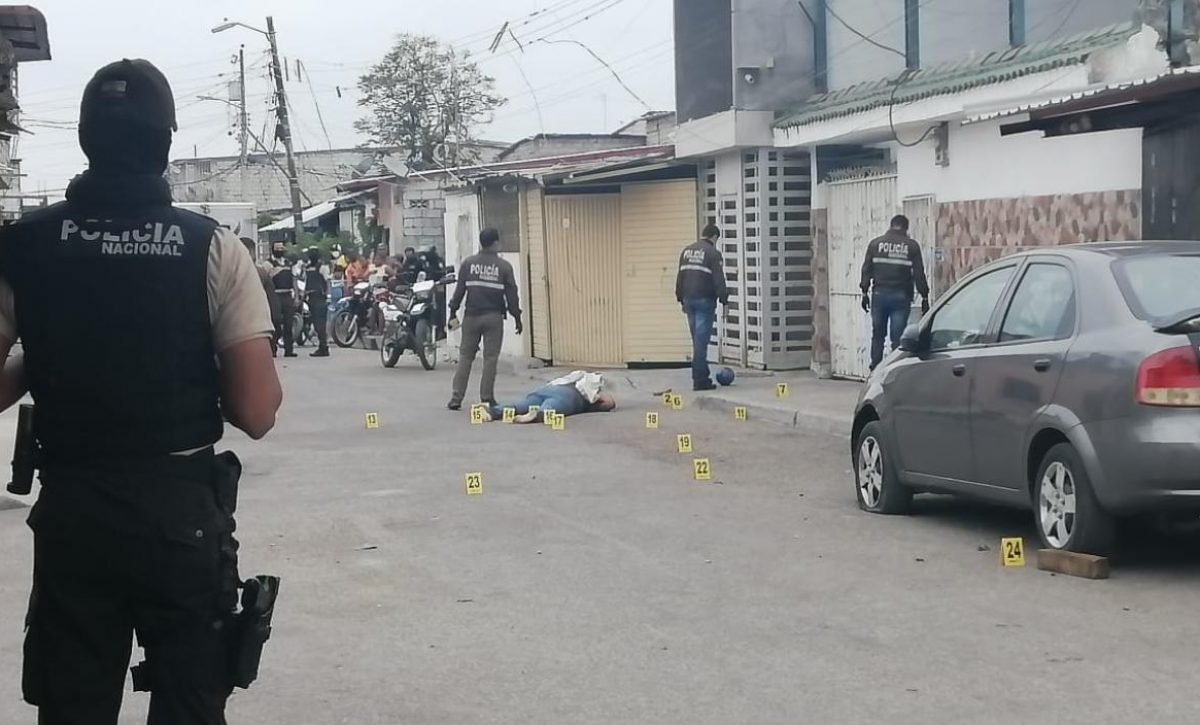 muerto-guayaquil