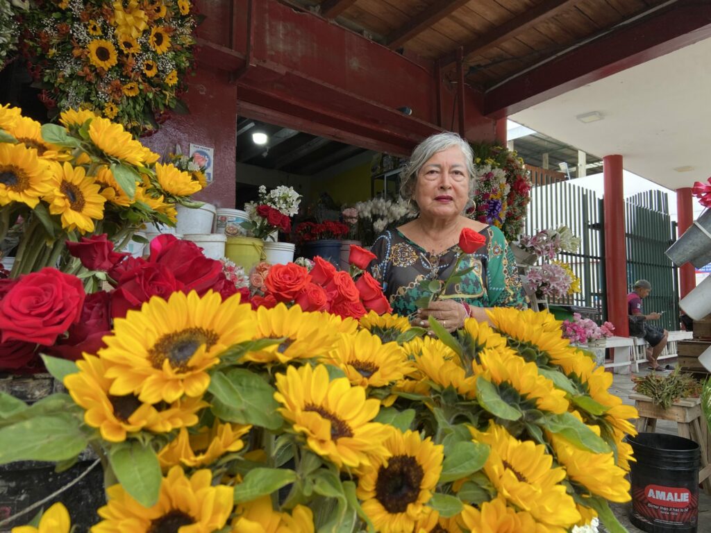 Aumenta la venta de flores por el día de la Madre
