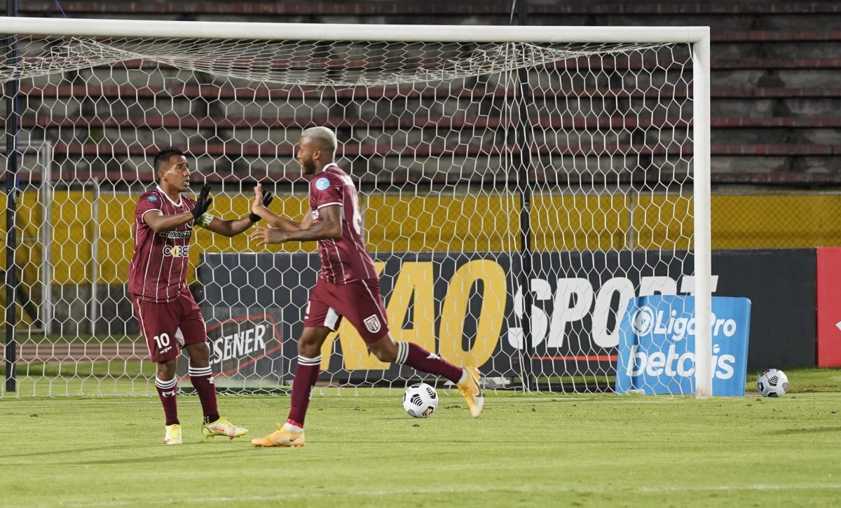 2022052014964-fbl-ligapro-cumbaya-9deoctubre-scaled-4