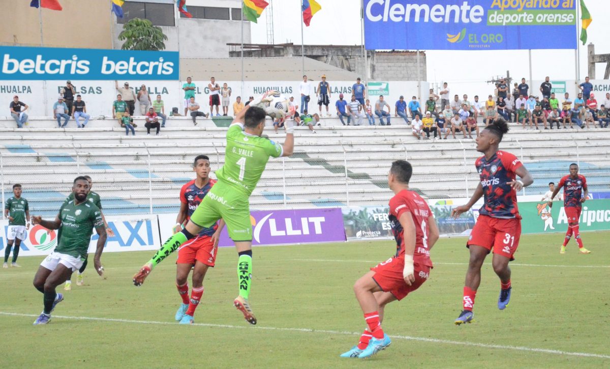 2022052815822-fbl-ligapro-orense-guayaquilcity-scaled-1