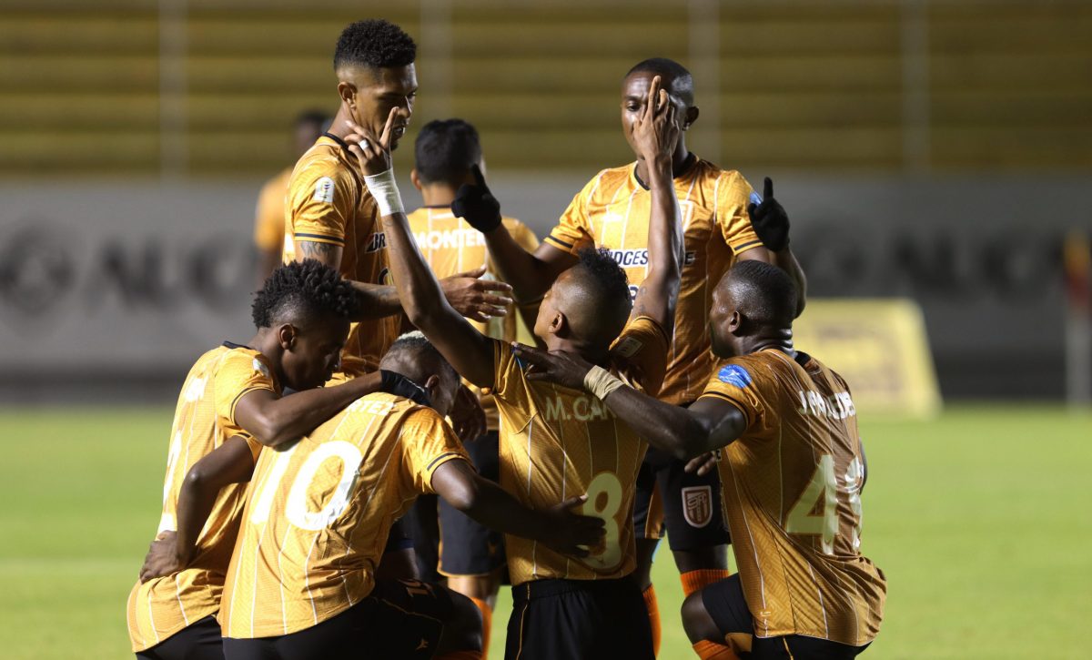 2022090827460-fbl-copa-ecuador-nacional-9-de-octubre-scaled-1