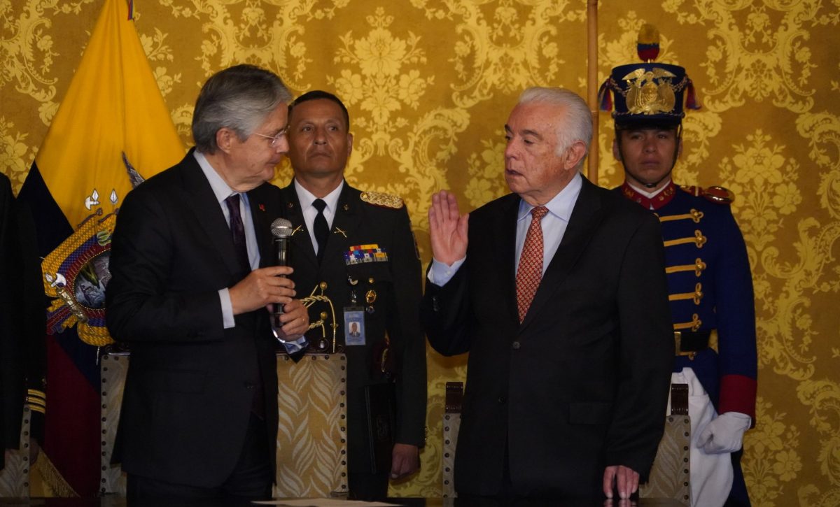 2022103134689-ministro-energia-fernando-santos-alvite-1-scaled-1