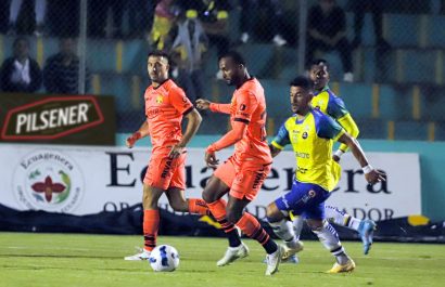 FBL-LIGAPRO-GUALACEO-BARCELONA