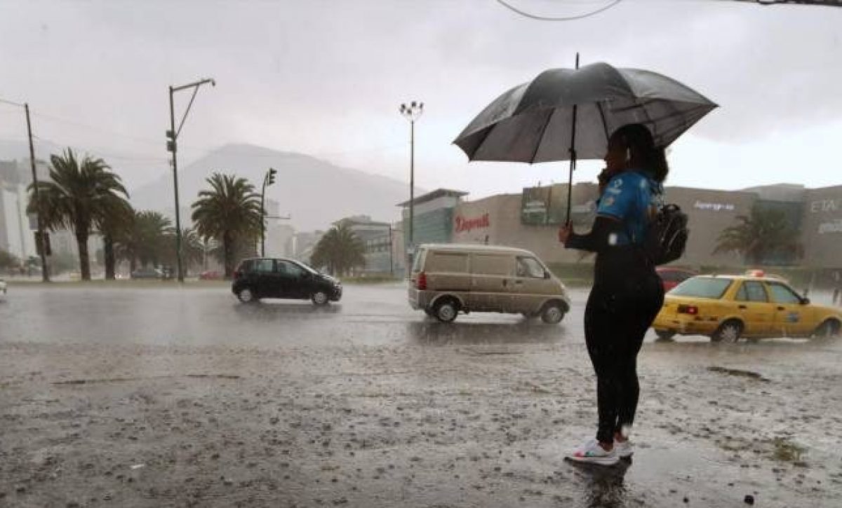 20241031135289-uio-lluvias-quito-1-2058282-20250307062327-e1742341533312