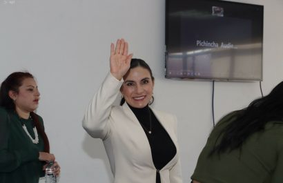 AUDIENCIA-VERONICA-ABAD