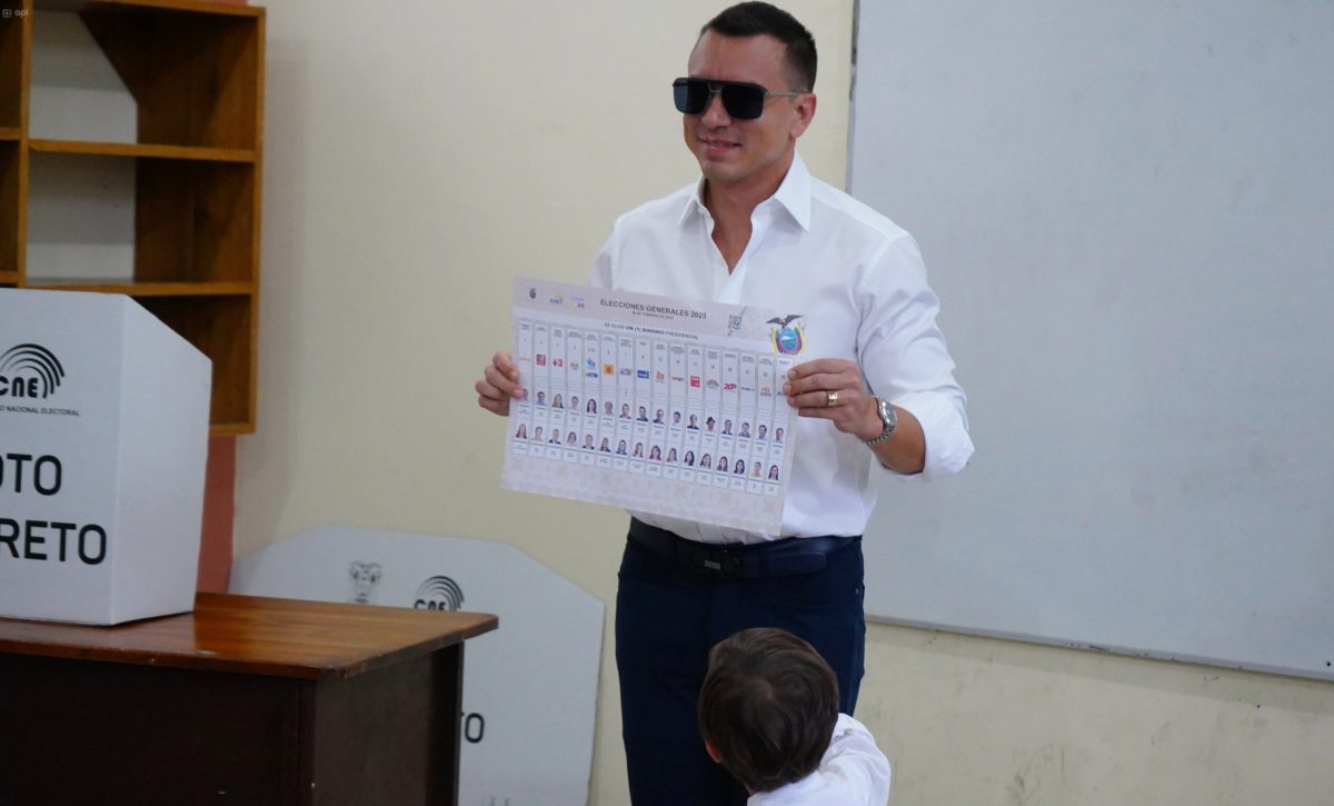 GYE-ELECCIONES 2025 VOTO NOBOA