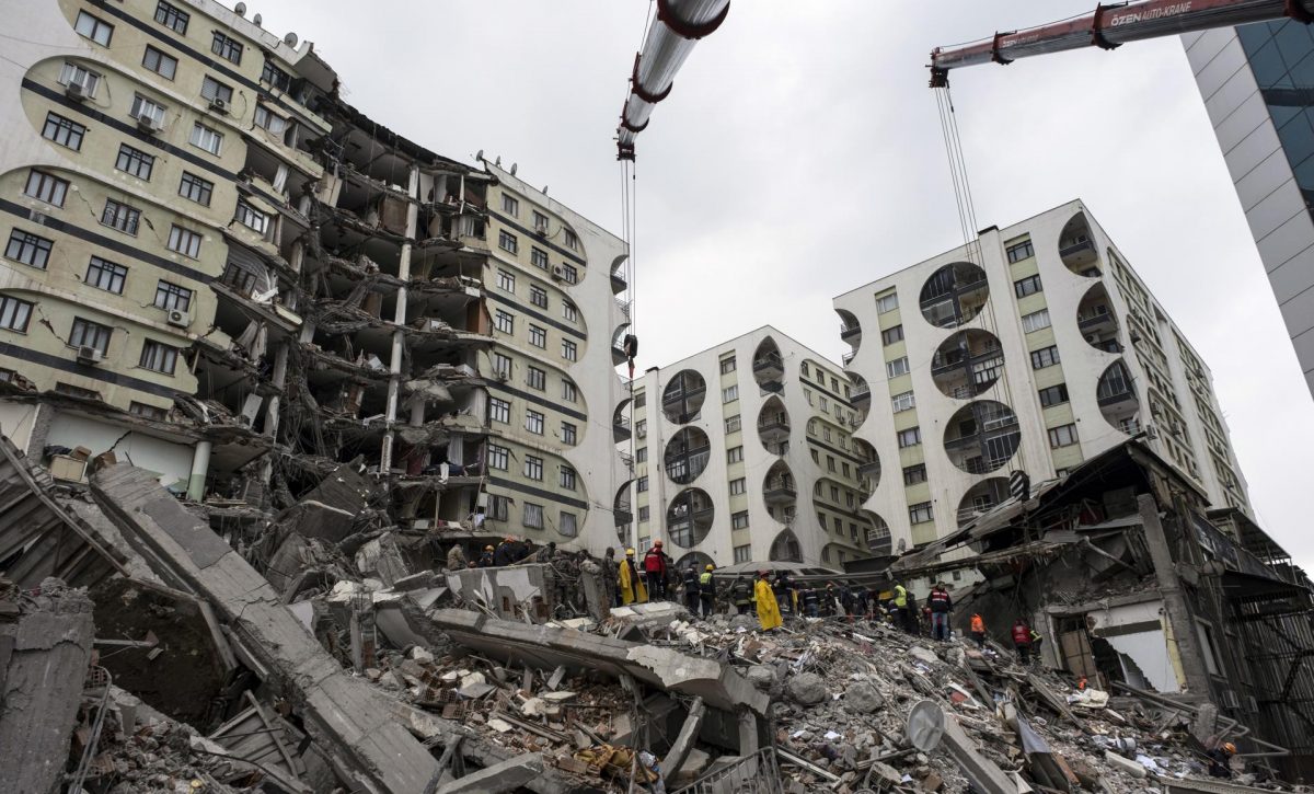 América se moviliza por Turquía y Siria tras mortales terremotos